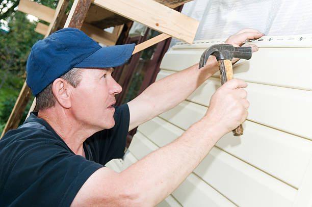 Affordable siding repair and maintenance services in Maple Heights, OH